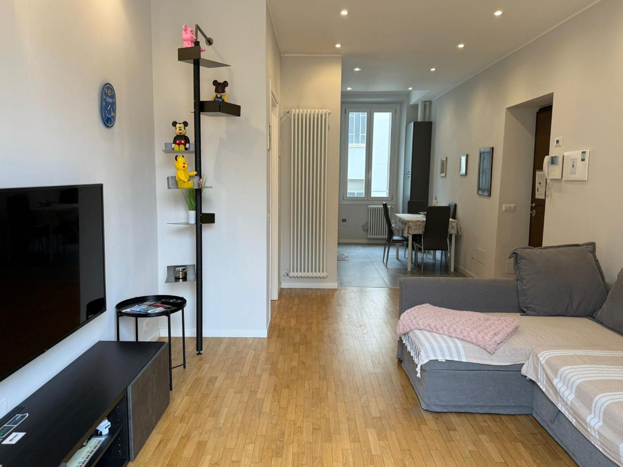 Comoluxhouse- Intero Appartamento Luaran gambar