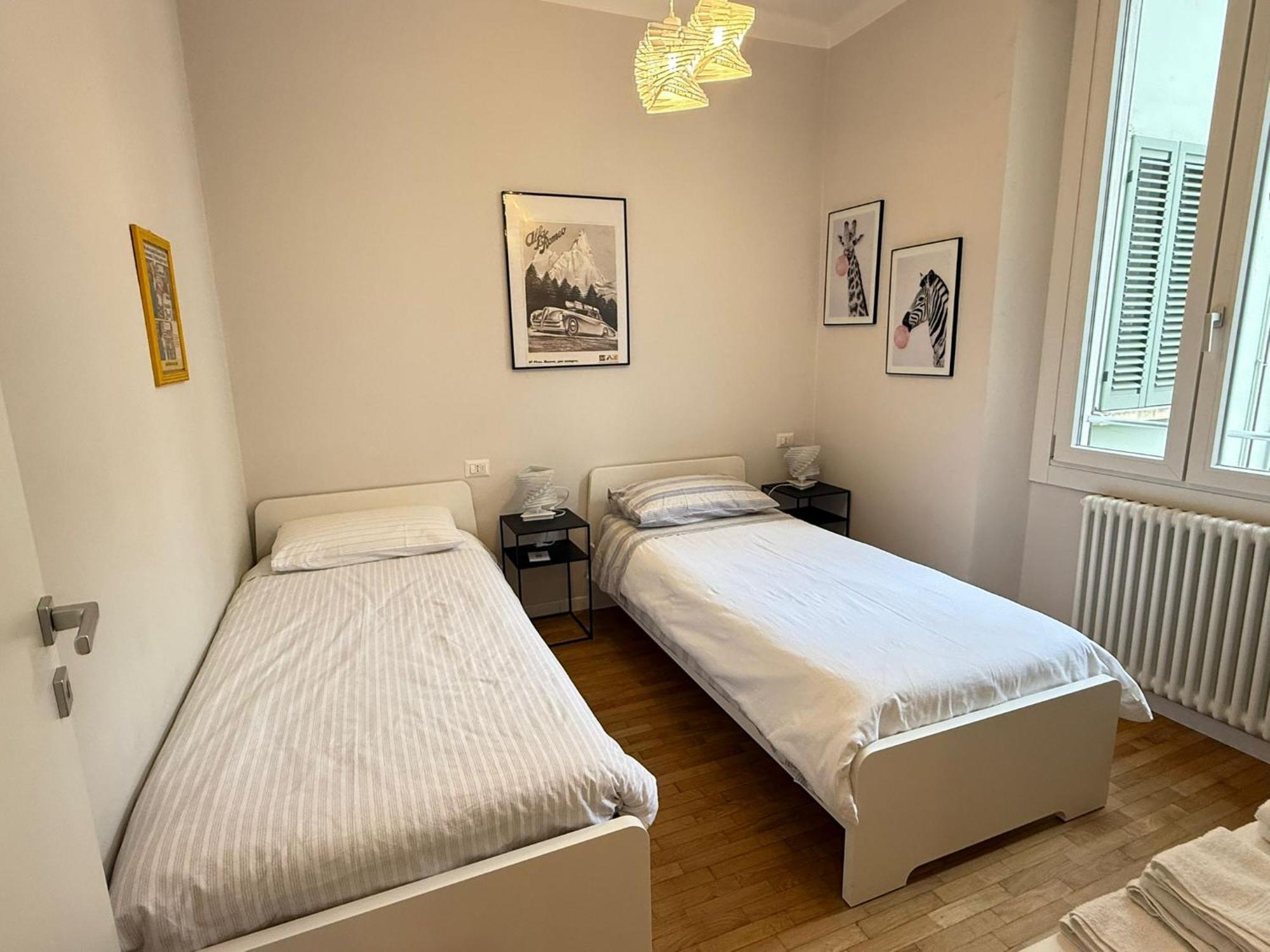 Comoluxhouse- Intero Appartamento Luaran gambar